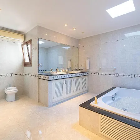 度假居 Cozy In With Wifi *