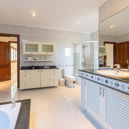 Сasa de vacaciones Cozy In With Wifi